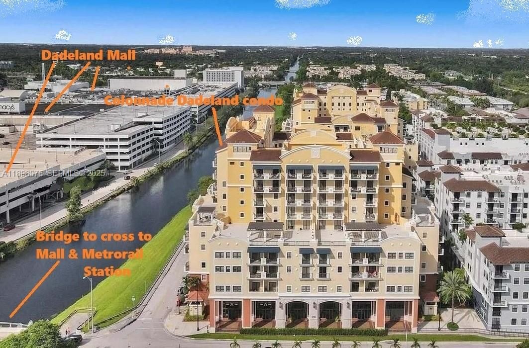 Colonnade Dadeland Condominium building