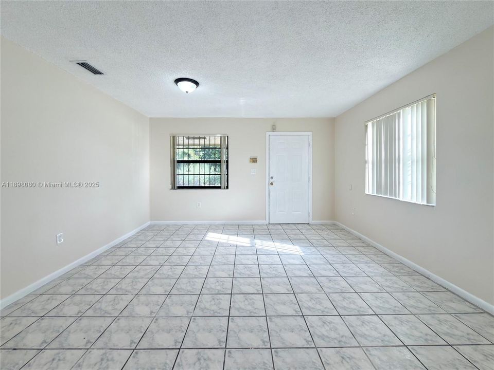 Active With Contract: $365,000 (4 beds, 2 baths, 1658 Square Feet)