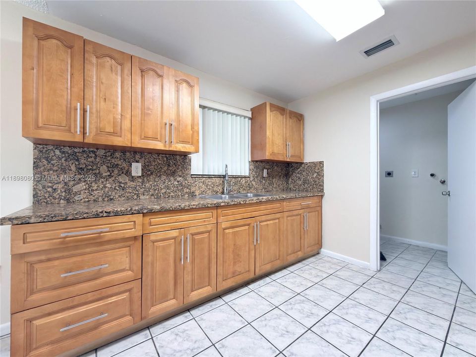 Active With Contract: $365,000 (4 beds, 2 baths, 1658 Square Feet)