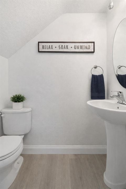 176 dfb halfbath