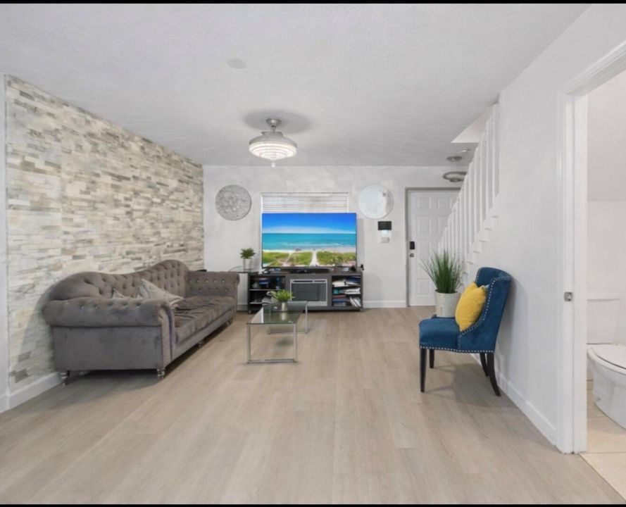 176 dfb livingroom new