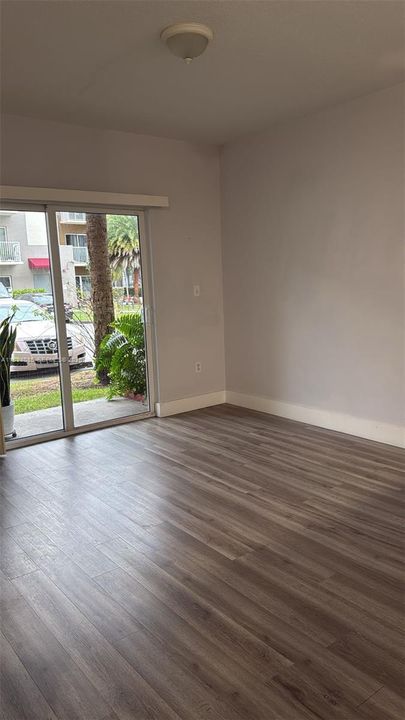 En Venta: $232,499 (2 camas, 2 baños, 809 Pies cuadrados)