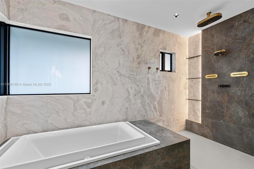 For Sale: $3,650,000 (4 beds, 5 baths, 3379 Square Feet)