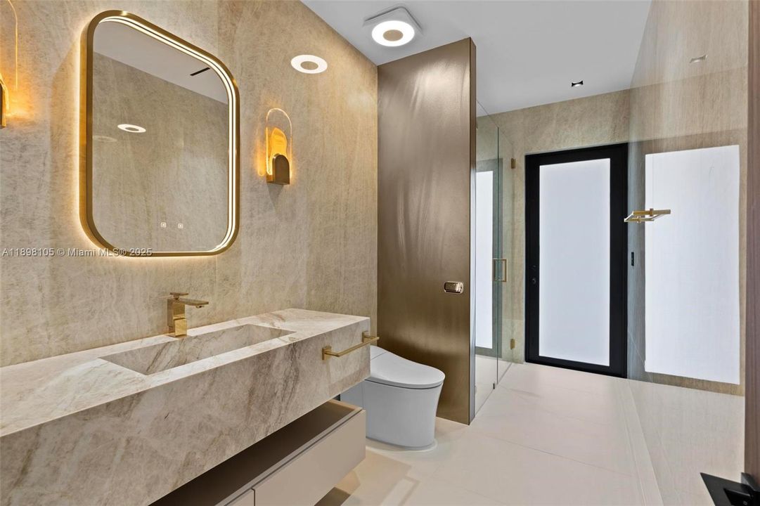 For Sale: $3,650,000 (4 beds, 5 baths, 3379 Square Feet)