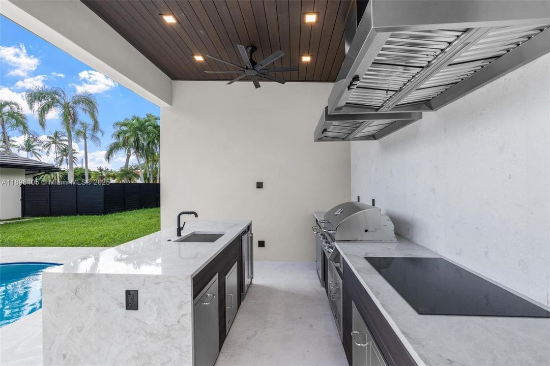 For Sale: $3,650,000 (4 beds, 5 baths, 3379 Square Feet)