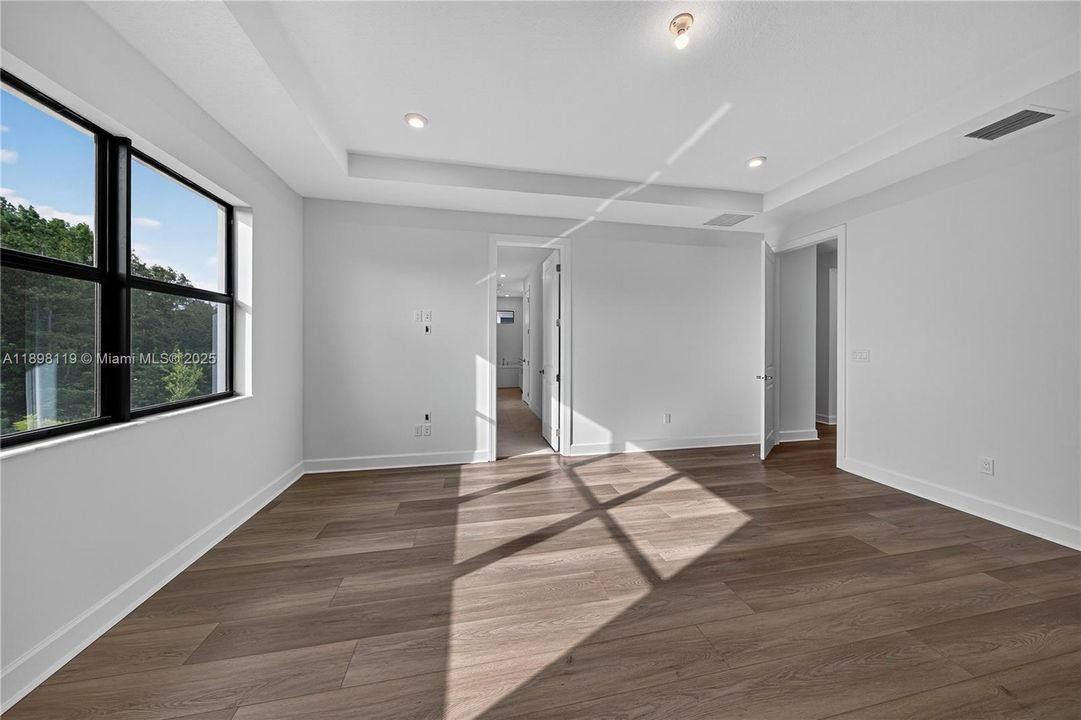 В аренду: $7,900 (4 спален, 3 ванн, 3748 Квадратных фут)