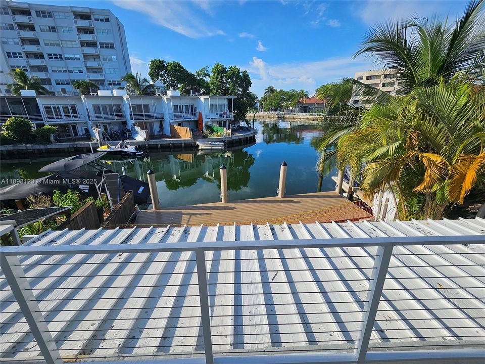 For Rent: $6,000 (3 beds, 2 baths, 1776 Square Feet)