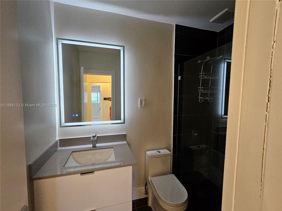 For Rent: $6,000 (3 beds, 2 baths, 1776 Square Feet)