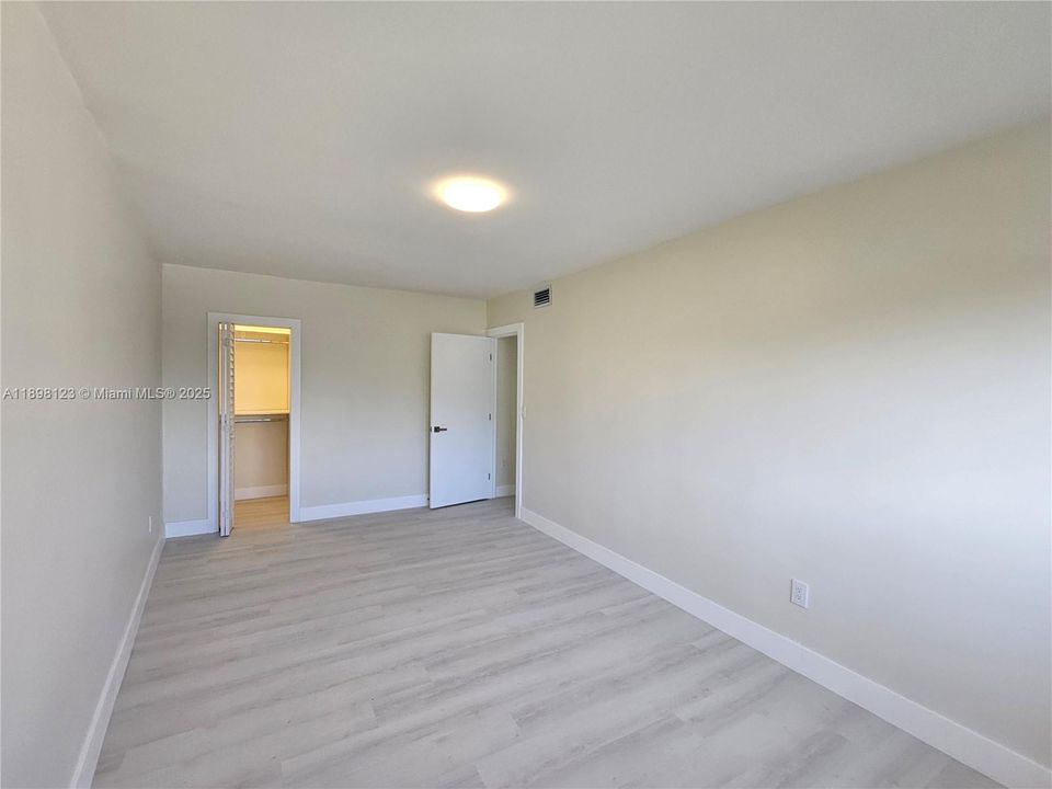 For Rent: $6,000 (3 beds, 2 baths, 1776 Square Feet)