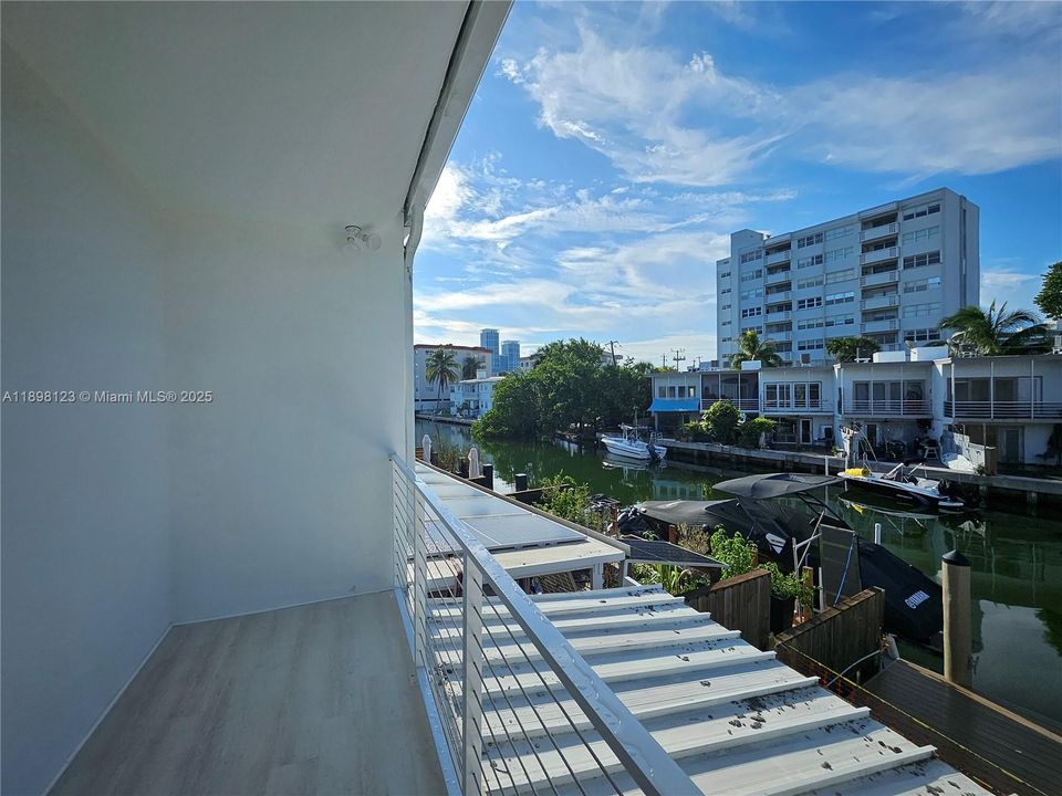 For Rent: $6,000 (3 beds, 2 baths, 1776 Square Feet)