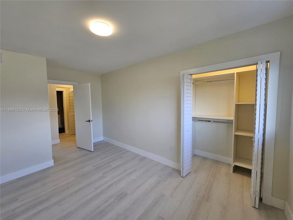 For Rent: $6,000 (3 beds, 2 baths, 1776 Square Feet)