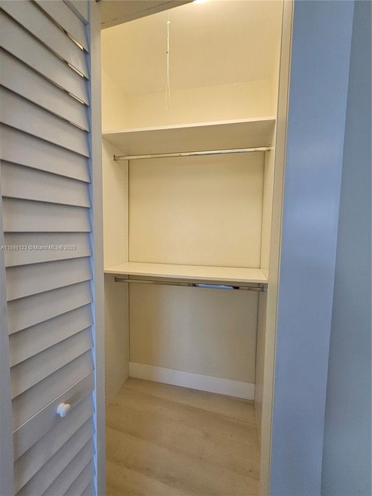 For Rent: $6,000 (3 beds, 2 baths, 1776 Square Feet)