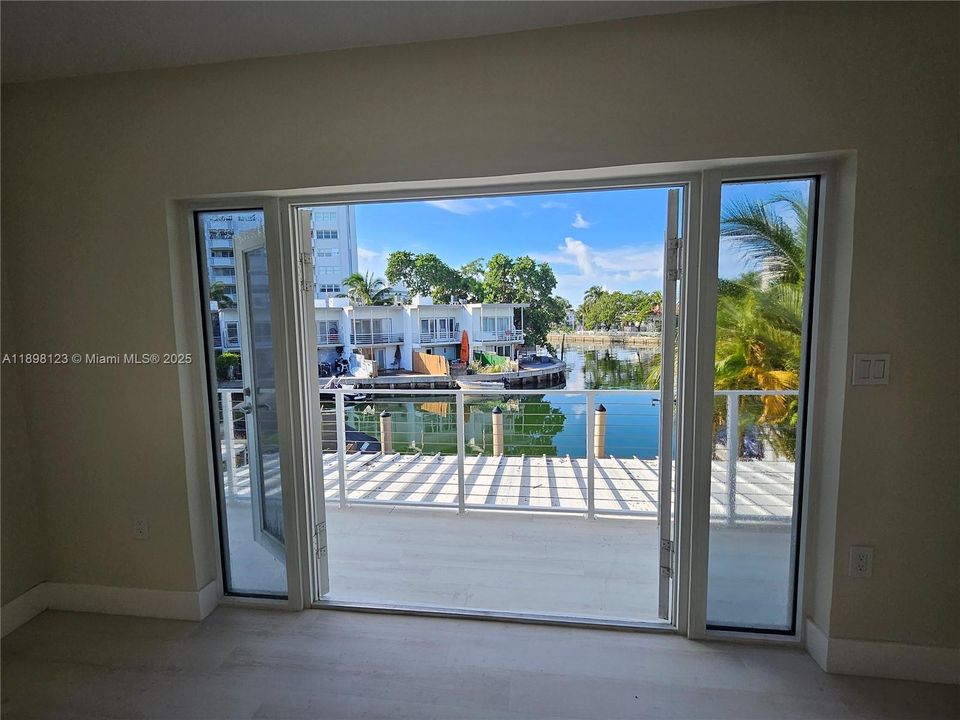 For Rent: $6,000 (3 beds, 2 baths, 1776 Square Feet)