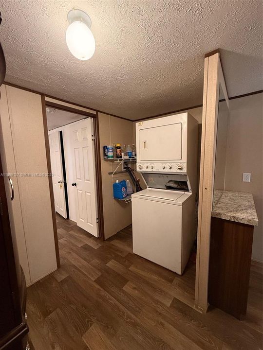 For Rent: $2,000 (3 beds, 2 baths, 0 Square Feet)
