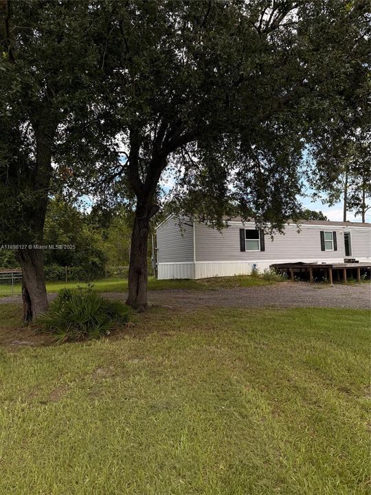 For Rent: $2,000 (3 beds, 2 baths, 0 Square Feet)