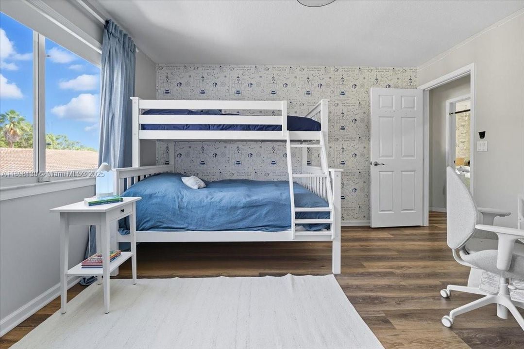 Active With Contract: $1,435,000 (5 beds, 3 baths, 3416 Square Feet)