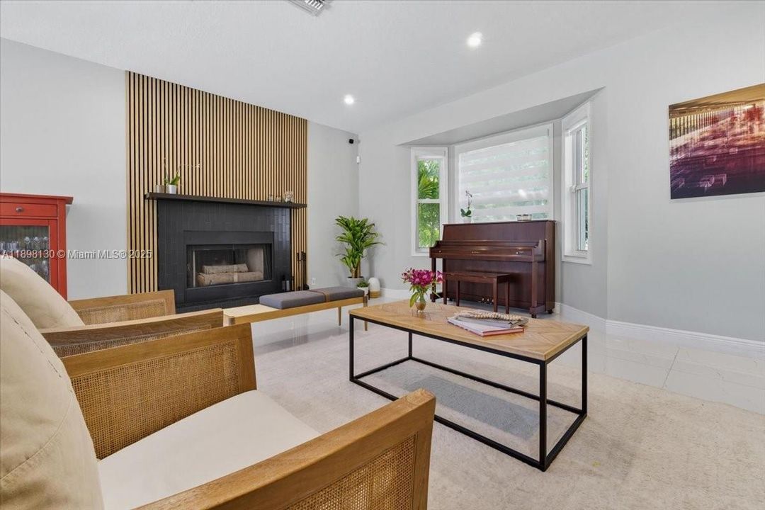 Active With Contract: $1,435,000 (5 beds, 3 baths, 3416 Square Feet)