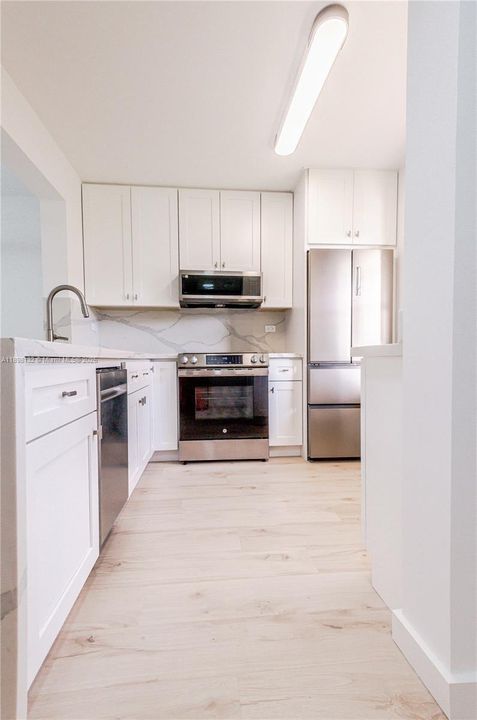 Recently Sold: $240,000 (1 beds, 1 baths, 630 Square Feet)