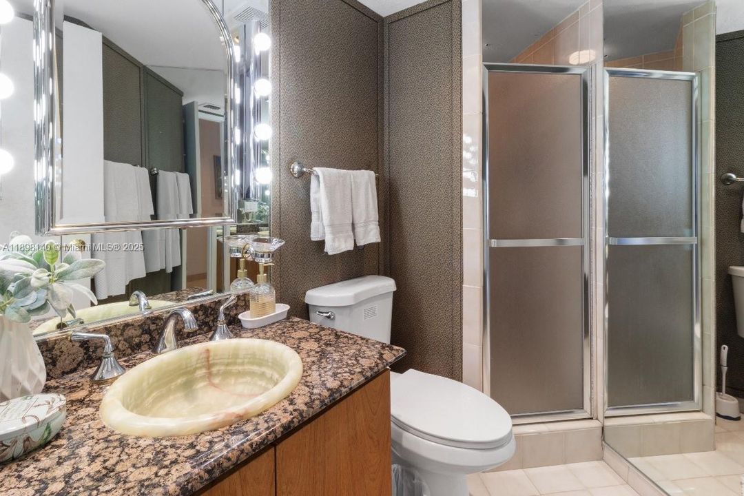 For Sale: $1,150,000 (3 beds, 3 baths, 1890 Square Feet)