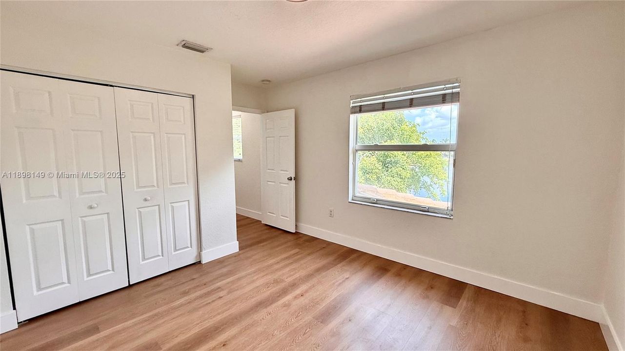 На продажу: $730,000 (4 спален, 2 ванн, 2290 Квадратных фут)