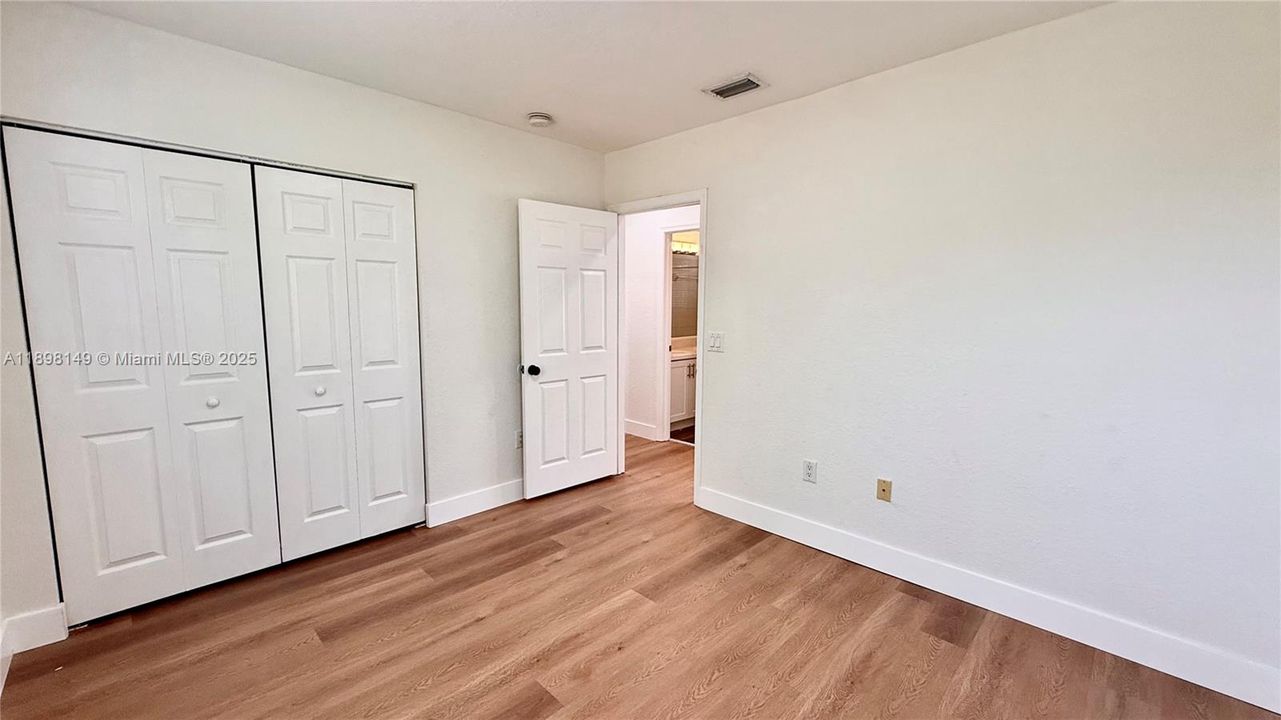 На продажу: $730,000 (4 спален, 2 ванн, 2290 Квадратных фут)