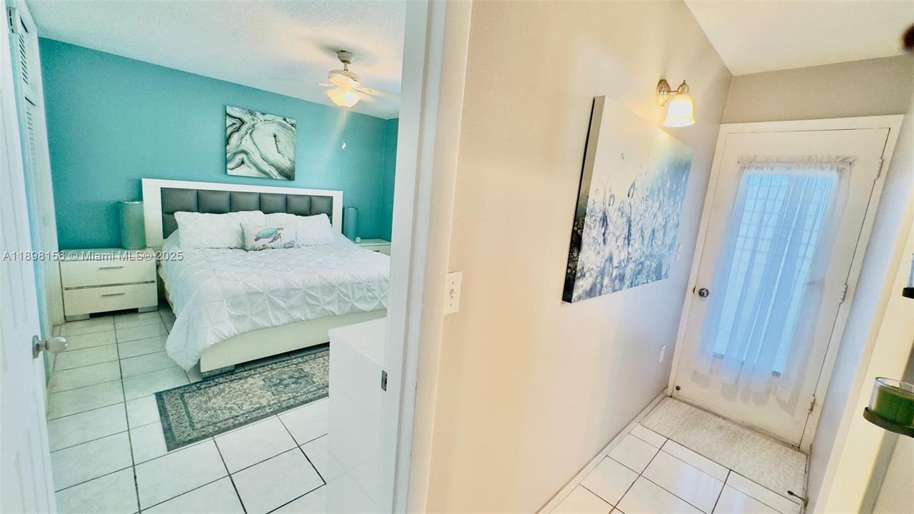 На продажу: $75,000 (1 спален, 1 ванн, 688 Квадратных фут)