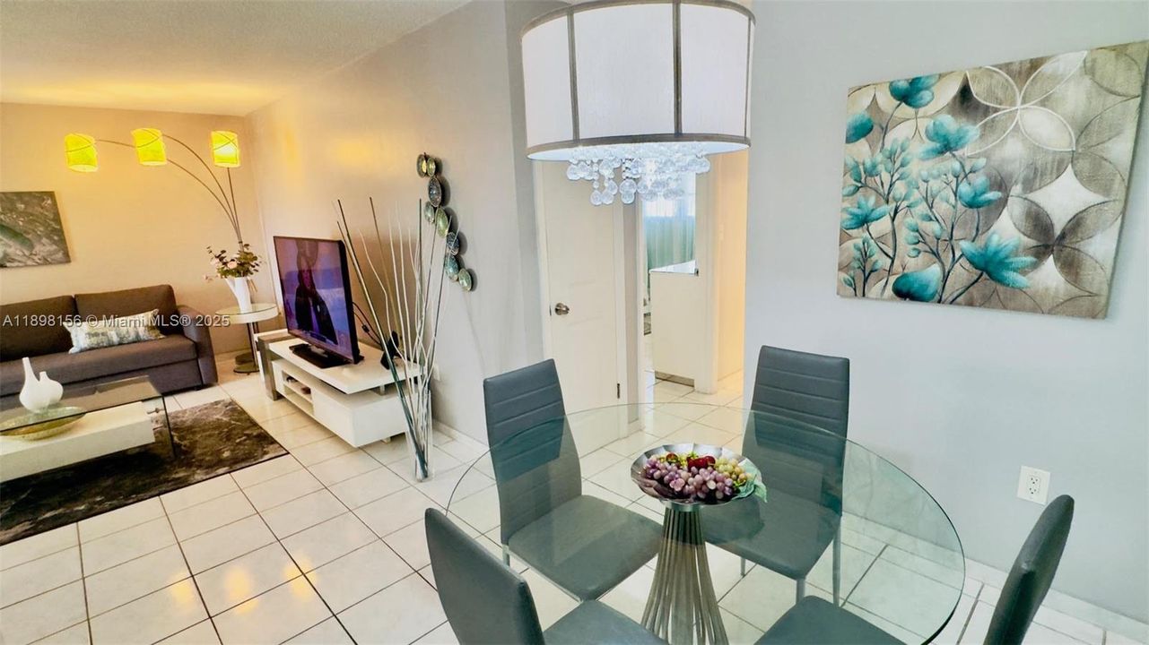 На продажу: $75,000 (1 спален, 1 ванн, 688 Квадратных фут)