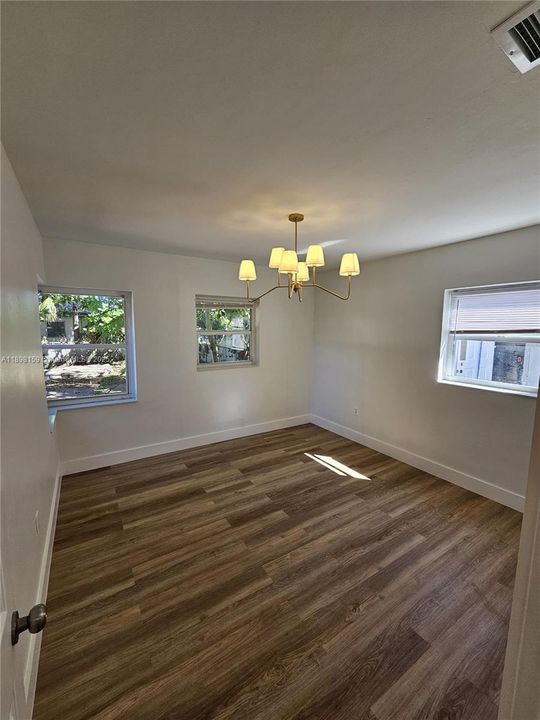 待售: $1,100,000 (0 贝兹, 0 浴室, 0 平方英尺)