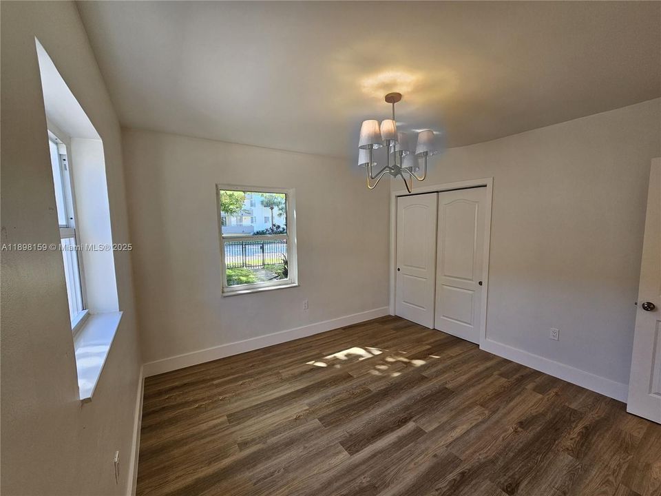 待售: $1,100,000 (0 贝兹, 0 浴室, 0 平方英尺)