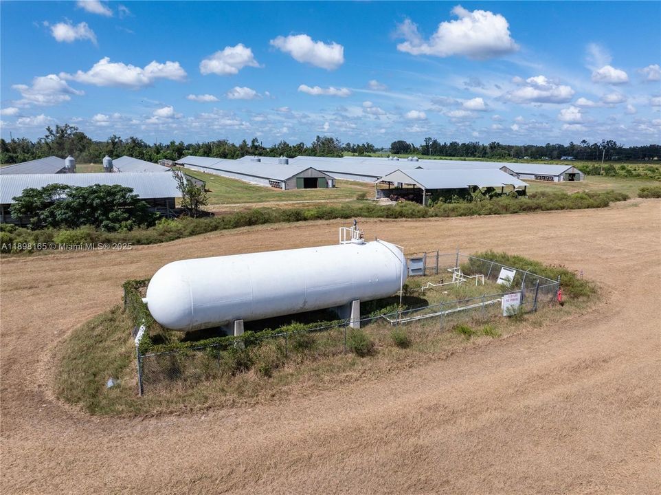 На продажу: $1,999,500 (0 спален, 0 ванн, 0 Квадратных фут)