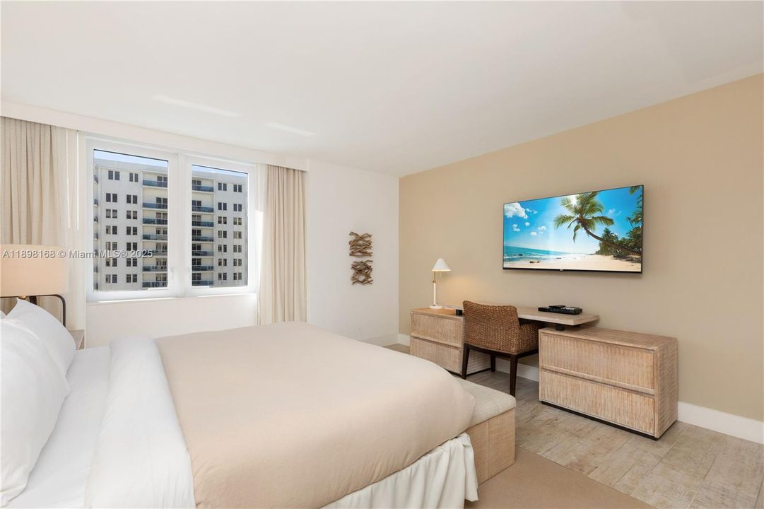 На продажу: $2,399,000 (1 спален, 1 ванн, 866 Квадратных фут)