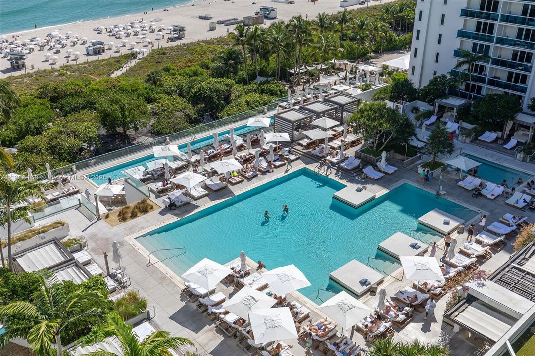 На продажу: $2,399,000 (1 спален, 1 ванн, 866 Квадратных фут)