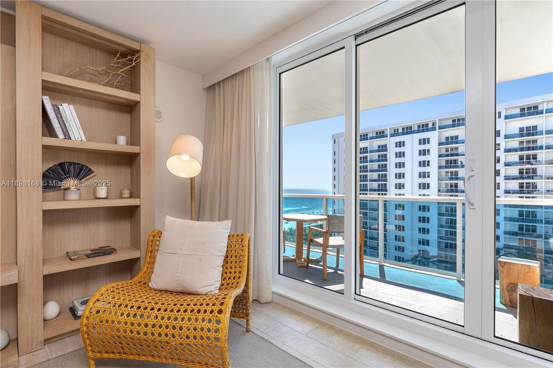 На продажу: $2,399,000 (1 спален, 1 ванн, 866 Квадратных фут)