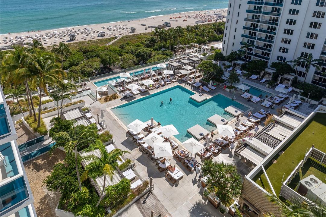 На продажу: $2,399,000 (1 спален, 1 ванн, 866 Квадратных фут)