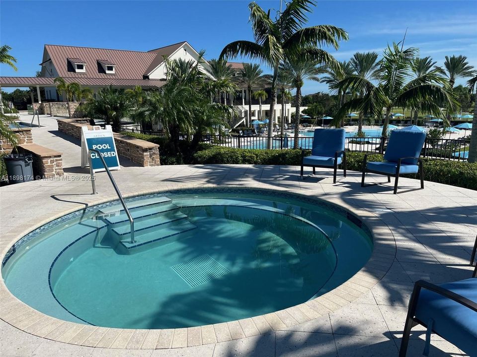 待售: $597,000 (3 贝兹, 2 浴室, 1724 平方英尺)