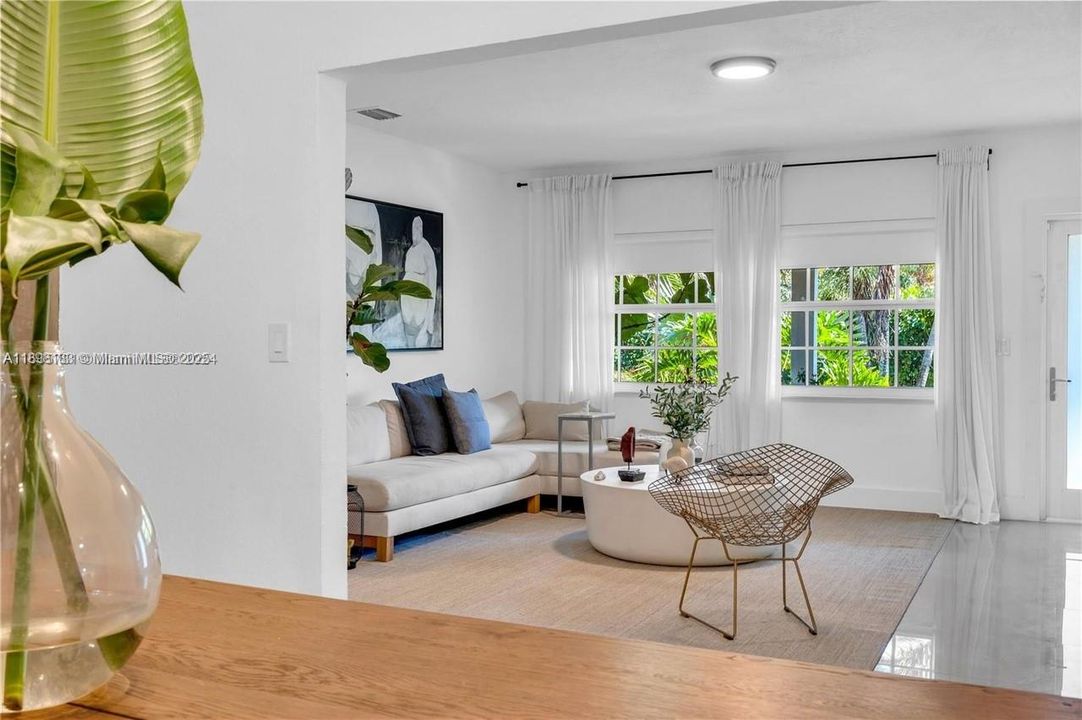 待售: $1,175,000 (0 贝兹, 0 浴室, 2018 平方英尺)