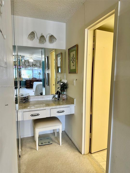 For Sale: $399,000 (2 beds, 2 baths, 1488 Square Feet)