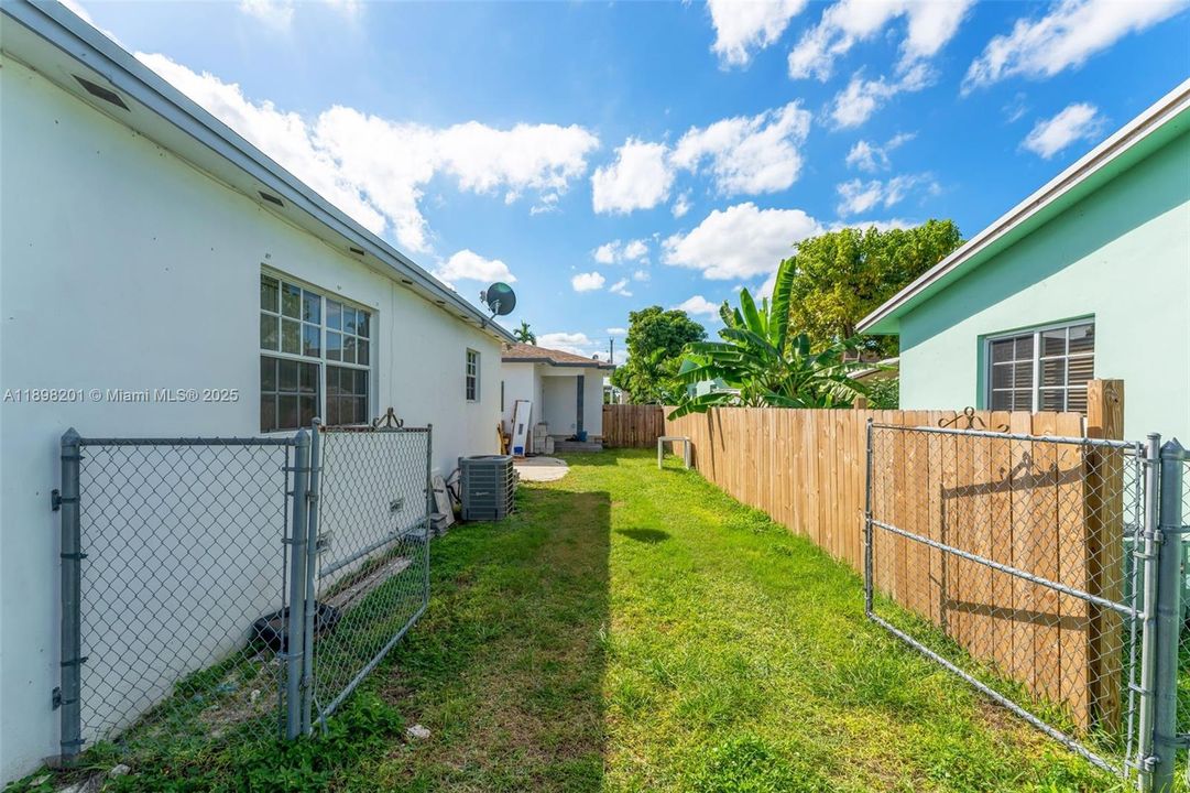 For Sale: $850,000 (0 beds, 0 baths, 1057 Square Feet)