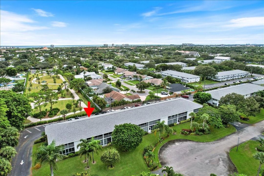 Recently Sold: $275,000 (2 beds, 2 baths, 1038 Square Feet)