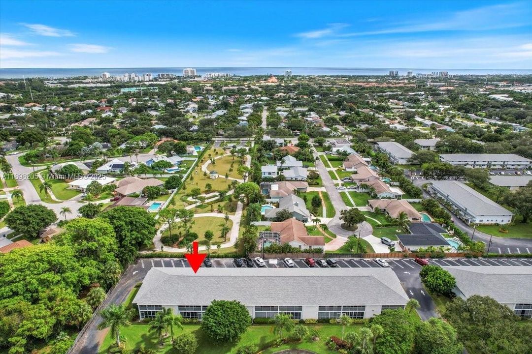 Recently Sold: $275,000 (2 beds, 2 baths, 1038 Square Feet)