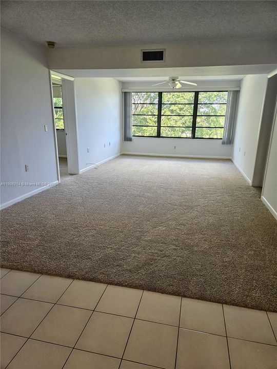 For Sale: $229,500 (2 beds, 2 baths, 1385 Square Feet)