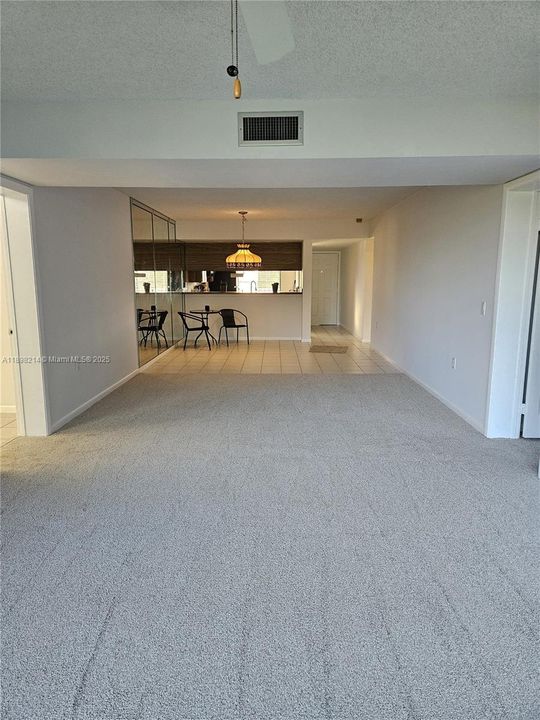 For Sale: $229,500 (2 beds, 2 baths, 1385 Square Feet)