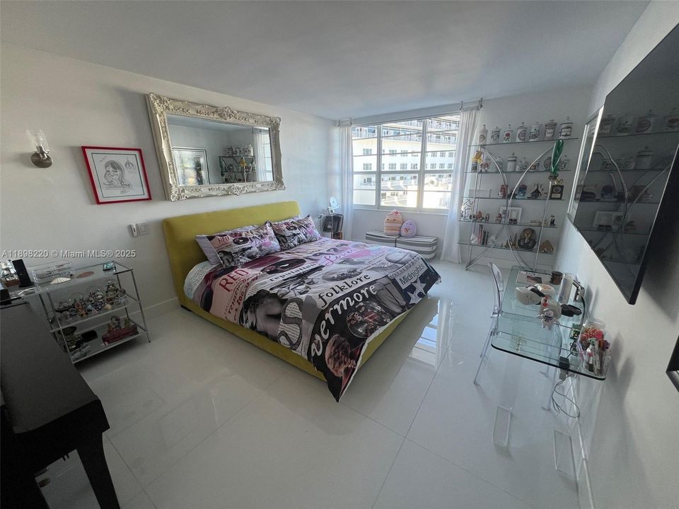 待售: $3,449,000 (4 贝兹, 4 浴室, 2565 平方英尺)