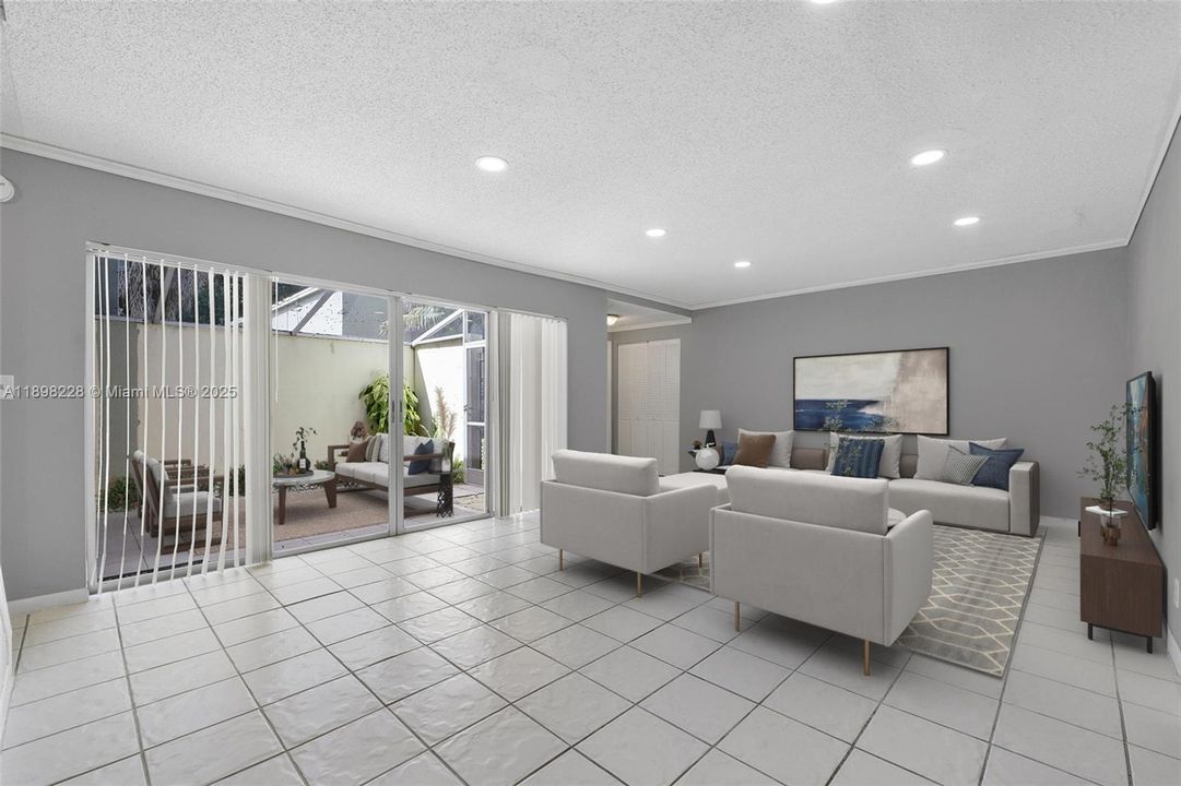 En Venta: $275,000 (4 camas, 3 baños, 2170 Pies cuadrados)