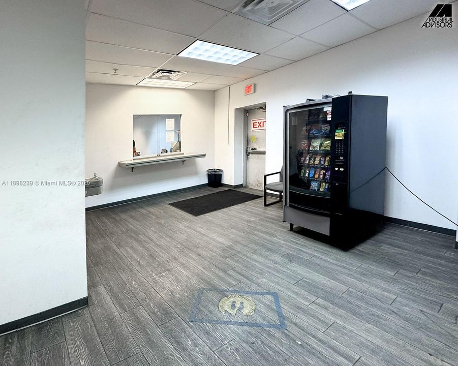 В аренду: $20 (0 спален, 0 ванн, 0 Квадратных фут)