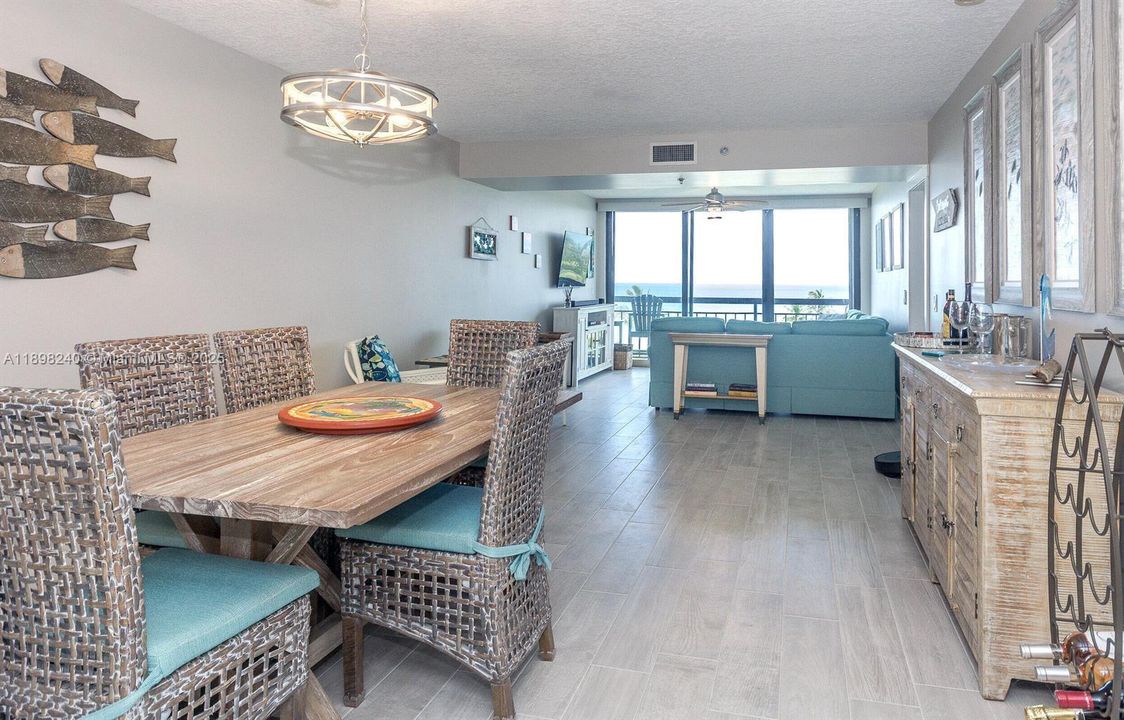 Recently Rented: $8,200 (2 beds, 2 baths, 1332 Square Feet)