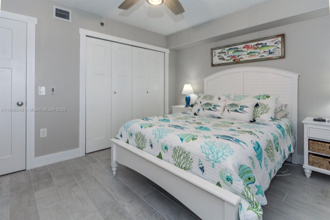 Recently Rented: $8,200 (2 beds, 2 baths, 1332 Square Feet)