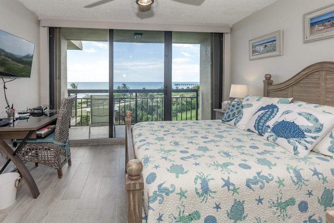 Recently Rented: $8,200 (2 beds, 2 baths, 1332 Square Feet)