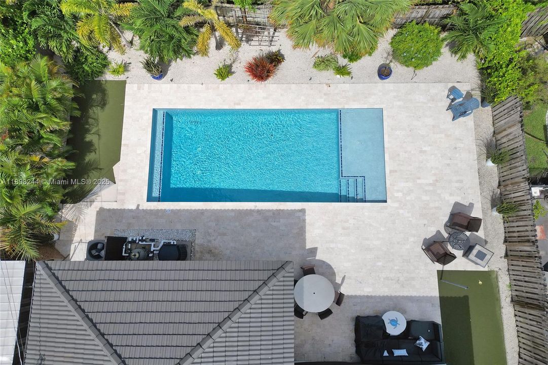 Active With Contract: $614,900 (3 beds, 2 baths, 1176 Square Feet)