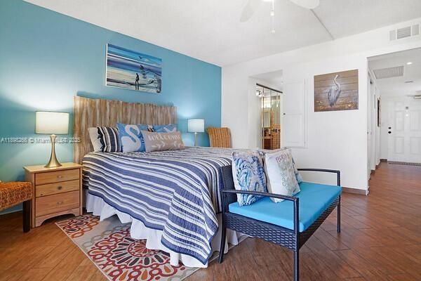 For Rent: $6,000 (2 beds, 2 baths, 1500 Square Feet)